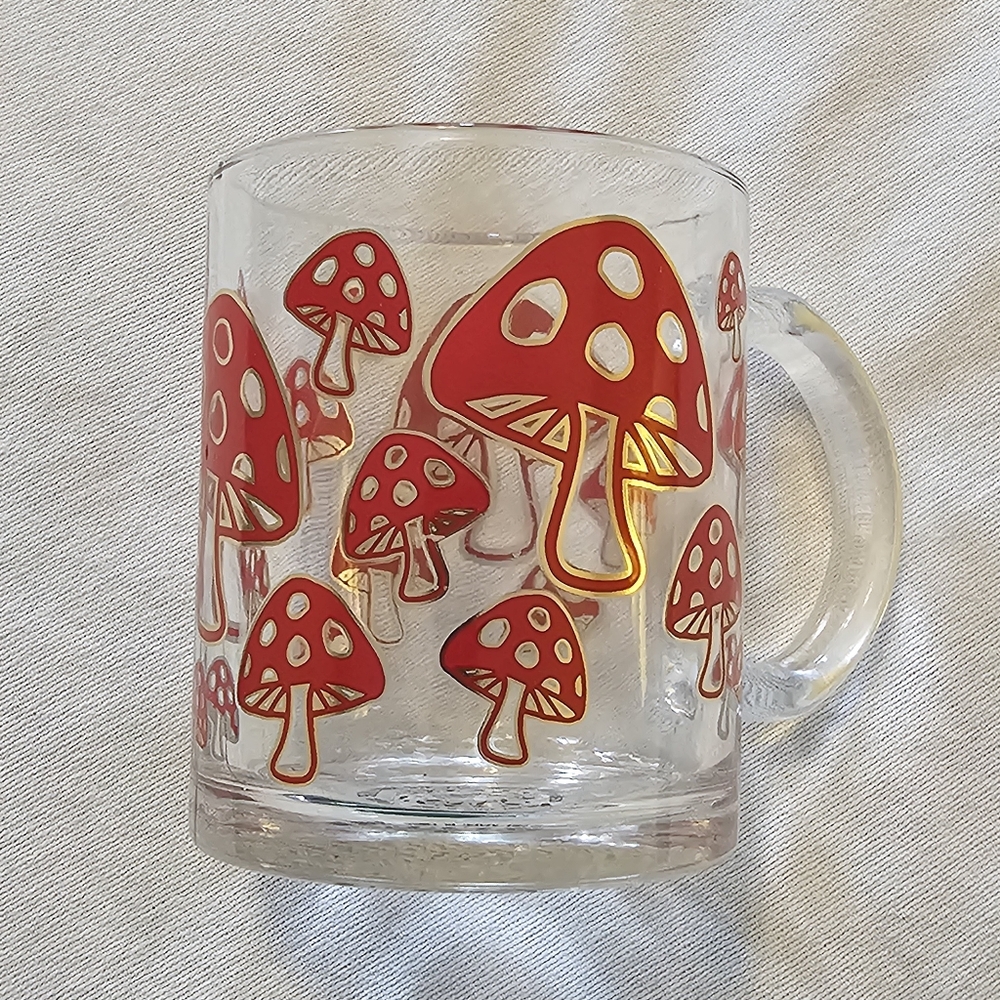 Seeds & Sunshine Mushroom Glass Coffee Mug Red Gold Toadstool